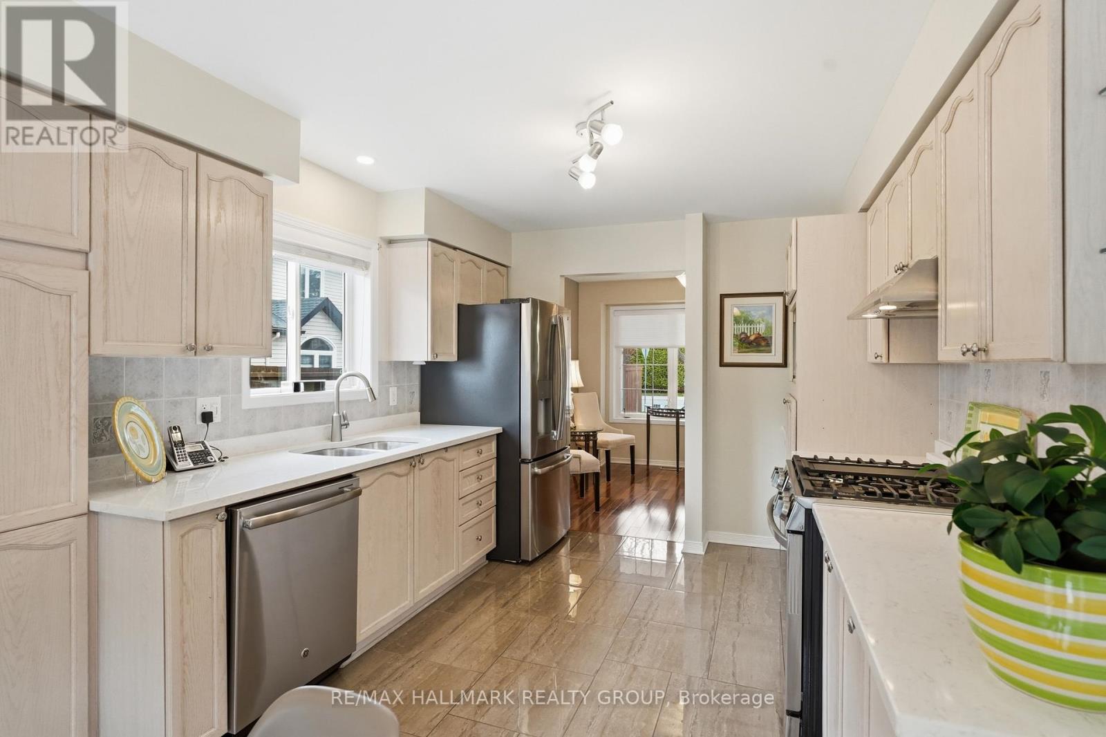 36 Palmadeo Drive, Ottawa, Ontario  K2J 5A2 - Photo 16 - X13146782
