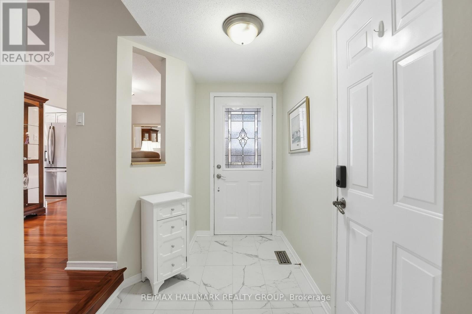 36 Palmadeo Drive, Ottawa, Ontario  K2J 5A2 - Photo 4 - X13146782