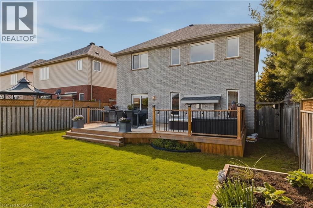606 Doon South Drive, Kitchener, Ontario  N2P 2X4 - Photo 41 - 40831431