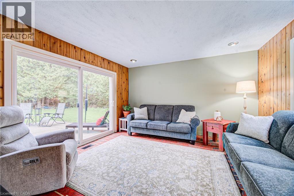 536 Concession 11 Road E, Freelton, Ontario  L8B 1J1 - Photo 7 - 40830747