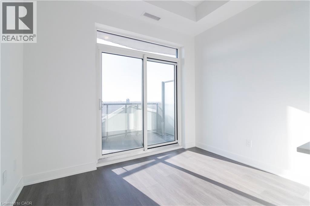 25 Wellington South Street S Unit# 1004, Kitchener, Ontario  N2G 0G5 - Photo 3 - 40831358