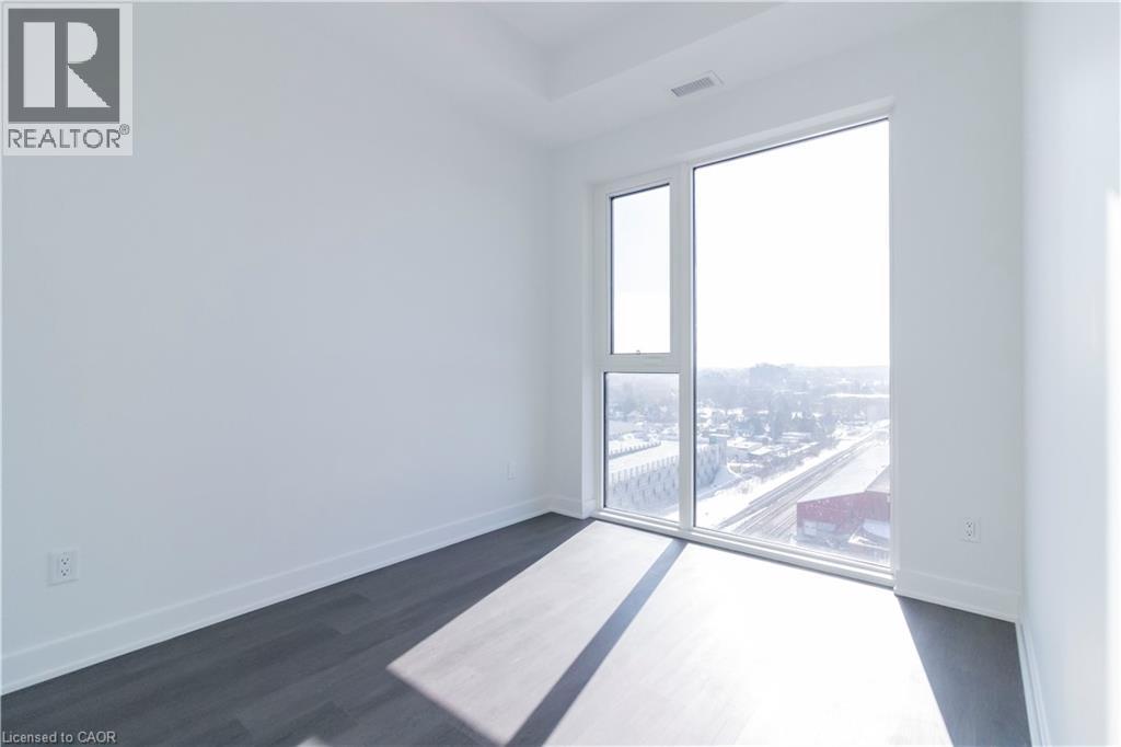 25 Wellington South Street S Unit# 1004, Kitchener, Ontario  N2G 0G5 - Photo 12 - 40831358