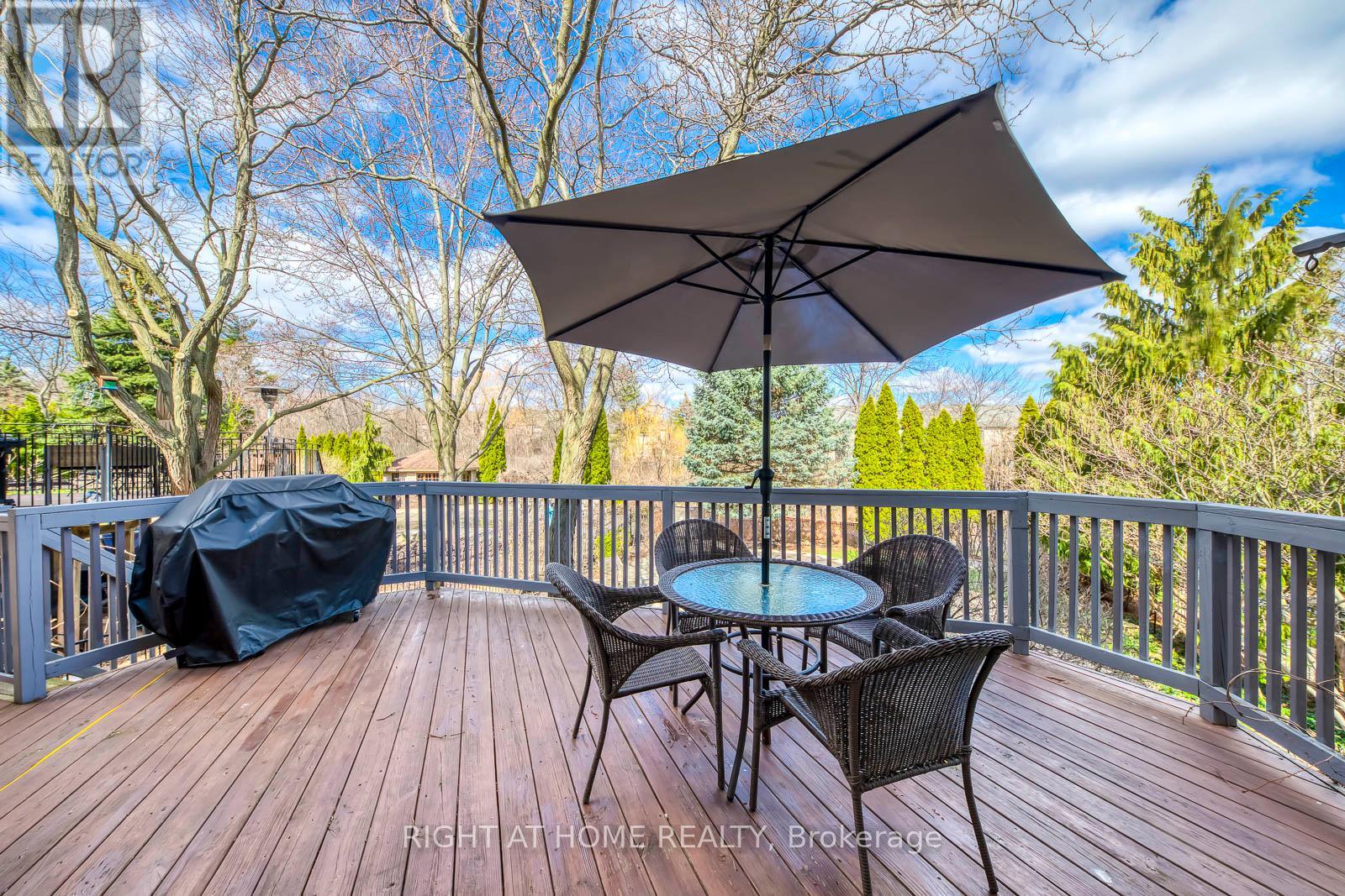 1403 Bayshire Drive, Oakville, Ontario  L6H 6E8 - Photo 22 - W13147764