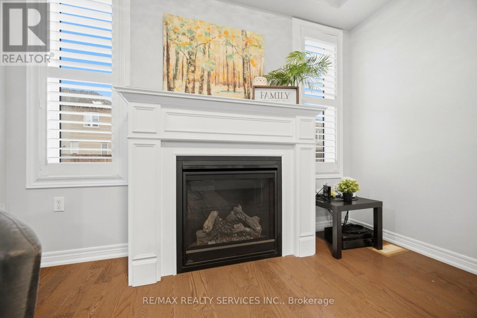 9 Maple Trail Road, Caledon, Ontario  L7C 3Z3 - Photo 6 - W13147870