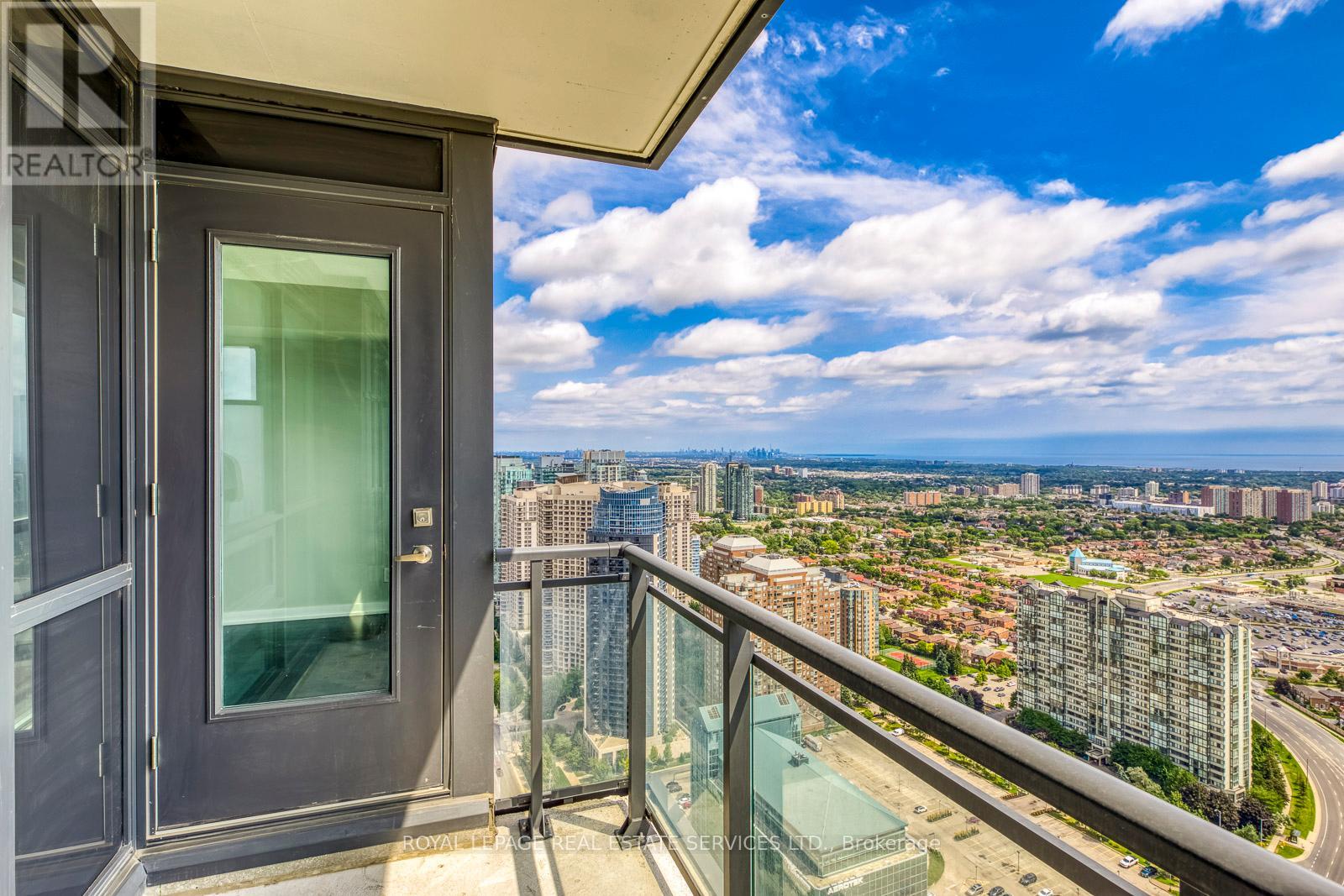 3908 - 4011 Brickstone Mews, Mississauga, Ontario  L5B 0G3 - Photo 17 - W13147894