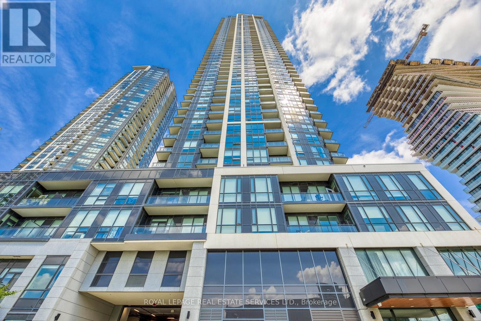 3908 - 4011 Brickstone Mews, Mississauga, Ontario  L5B 0G3 - Photo 3 - W13147894