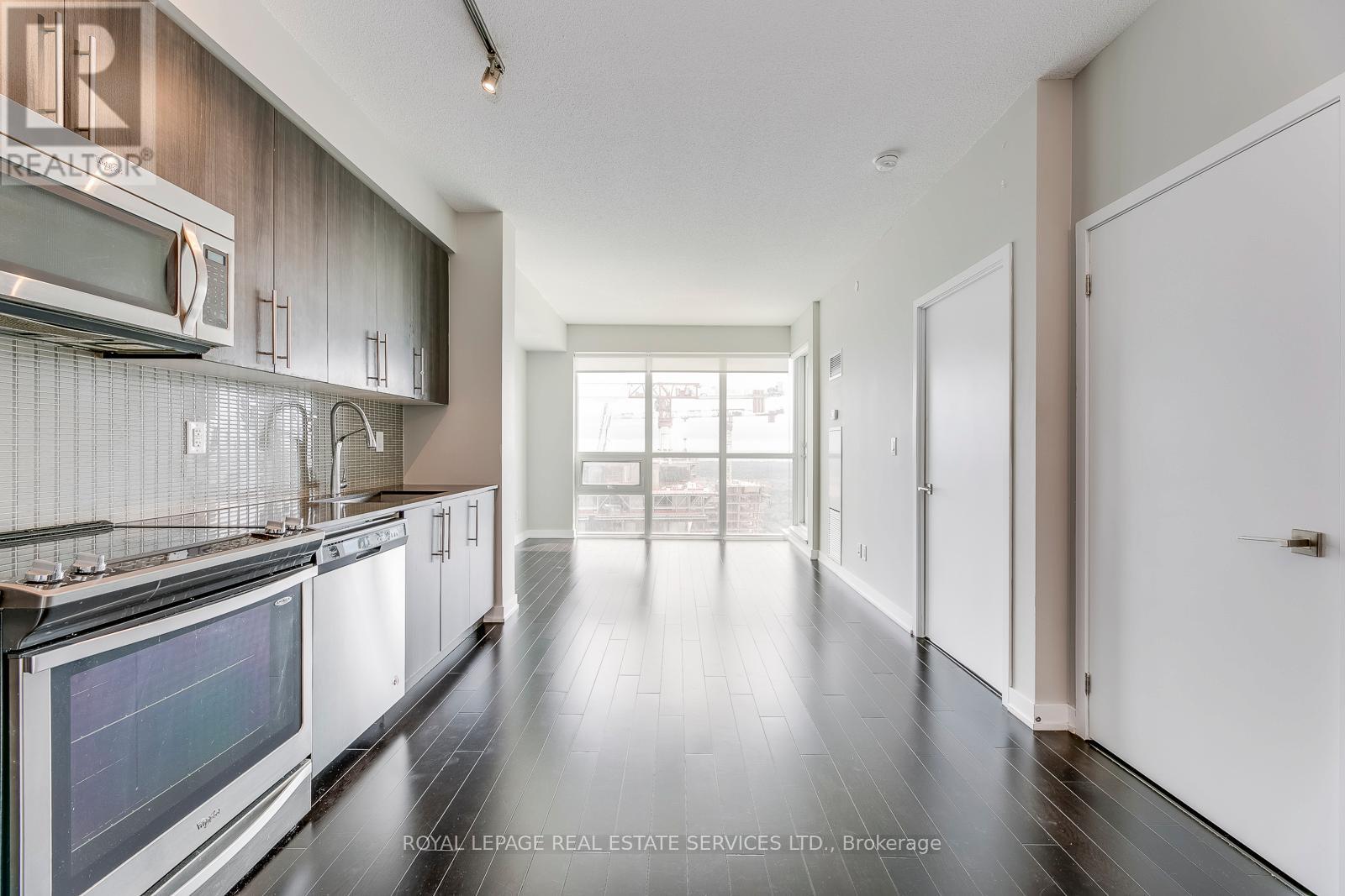 3908 - 4011 Brickstone Mews, Mississauga, Ontario  L5B 0G3 - Photo 9 - W13147894