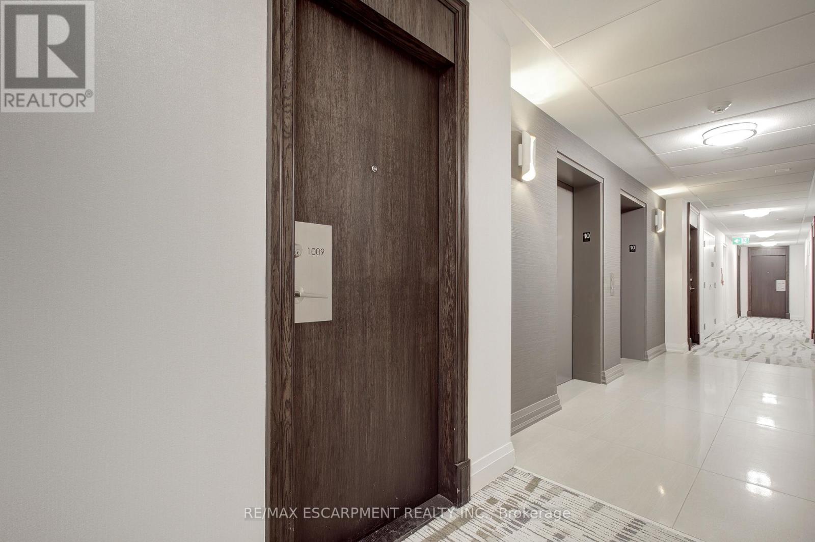 1009 - 3 Michael Power Place, Toronto, Ontario  M9A 0A2 - Photo 4 - W13147918