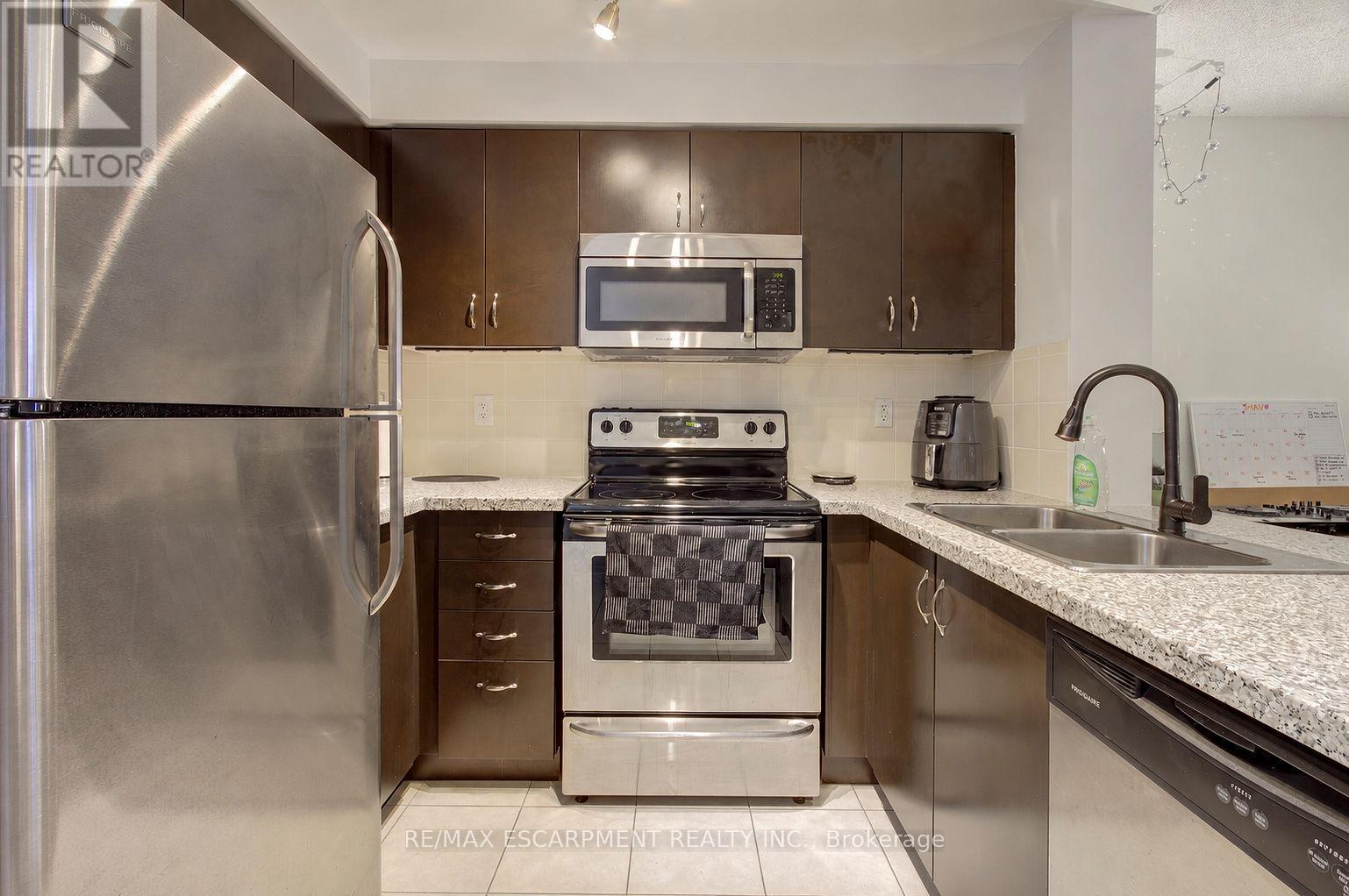 1009 - 3 Michael Power Place, Toronto, Ontario  M9A 0A2 - Photo 7 - W13147918