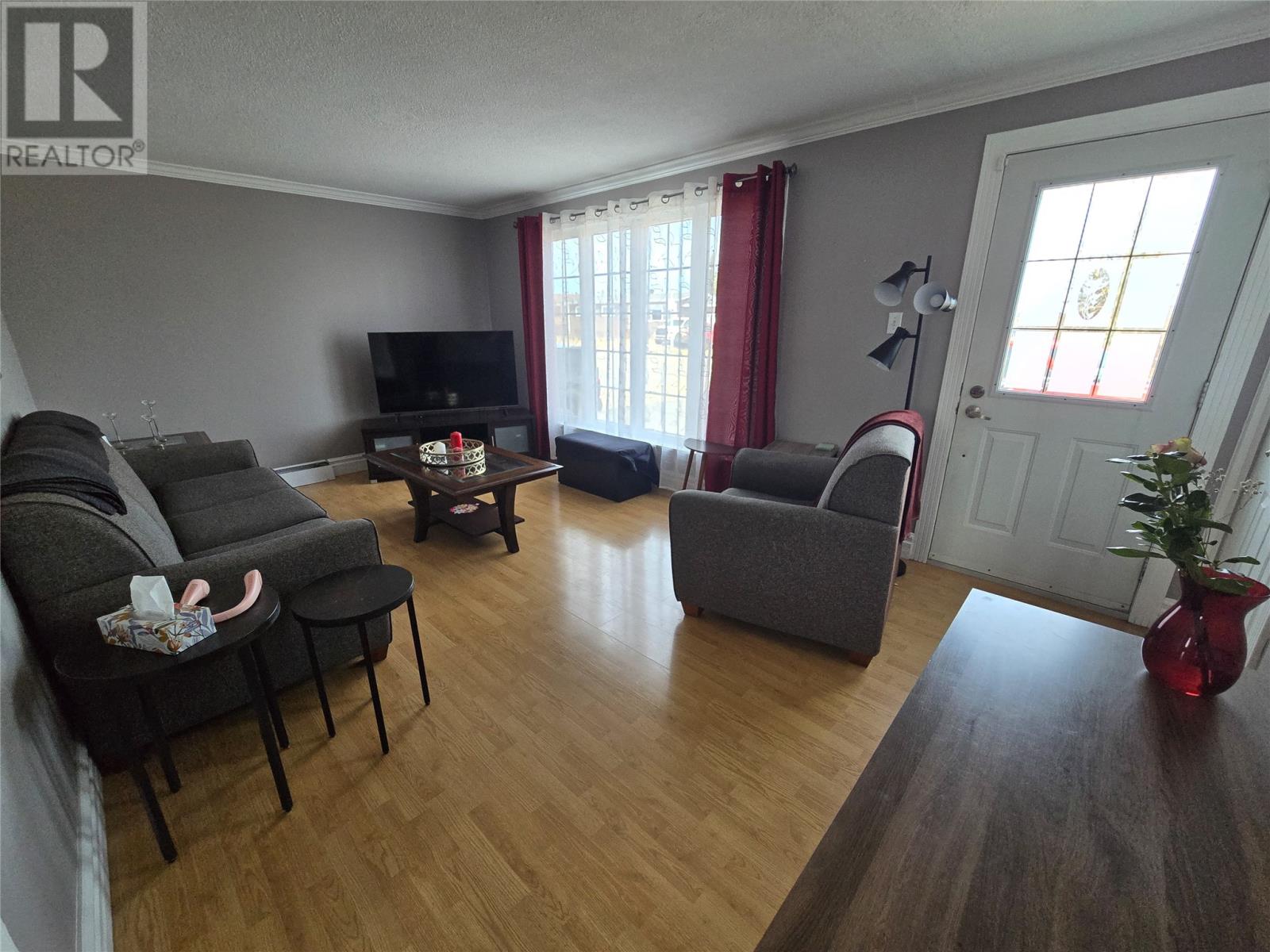 32 Guy Street, Wabush, Newfoundland & Labrador  A0R 1B0 - Photo 8 - 1297765