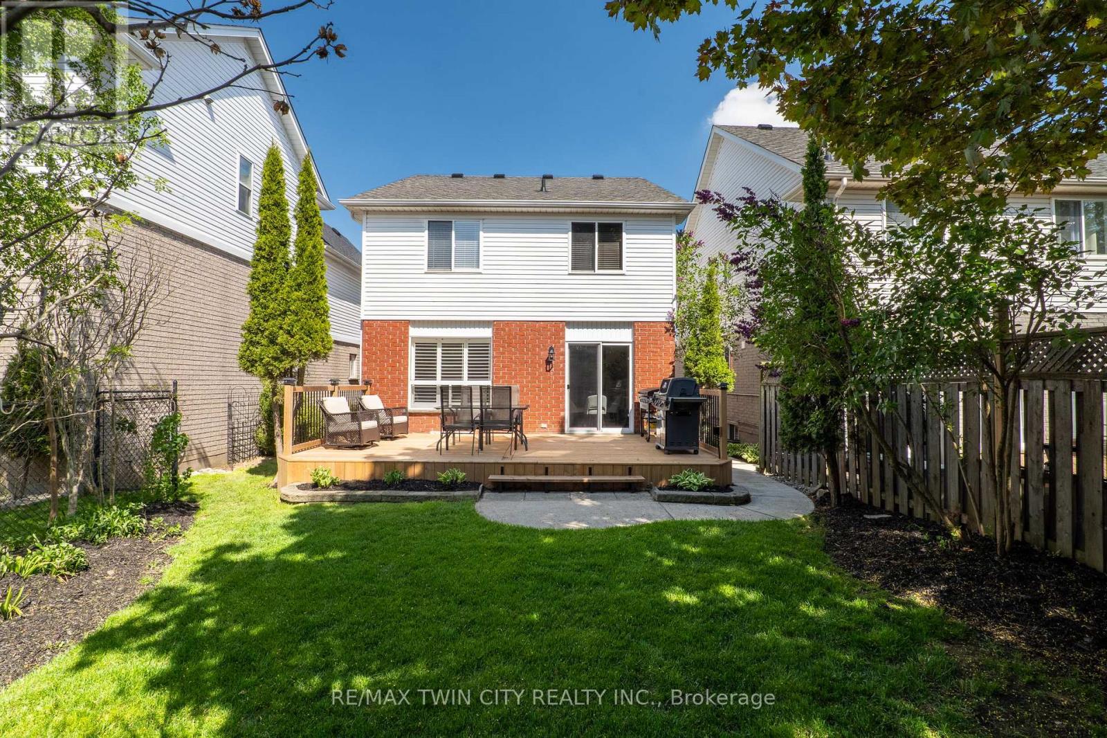 635 Bonavista Drive, Waterloo, Ontario  N2K 4B3 - Photo 44 - X13147848