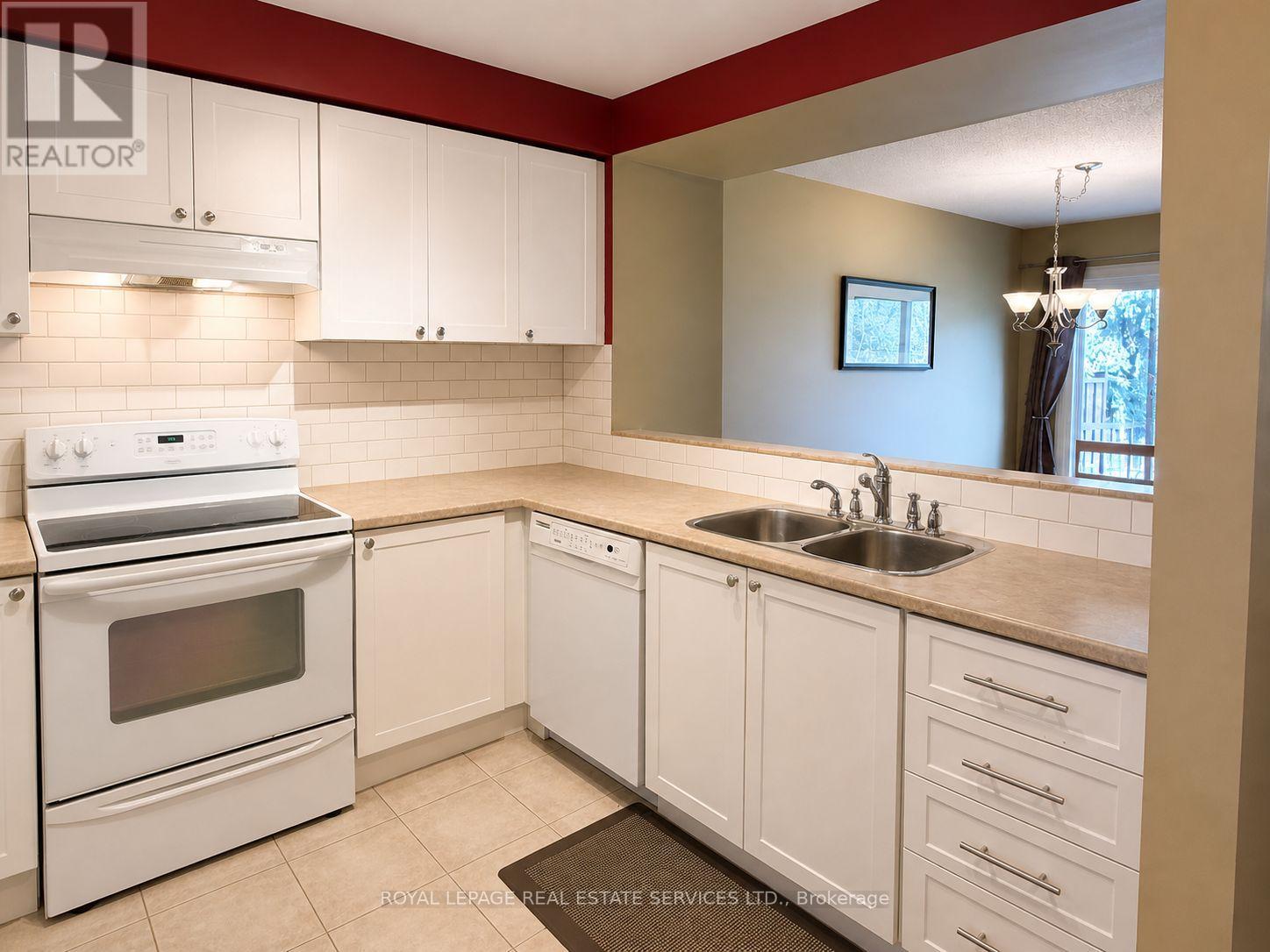 35 - 2920 Headon Forest Drive, Burlington, Ontario  L7M 4H1 - Photo 5 - W13088372