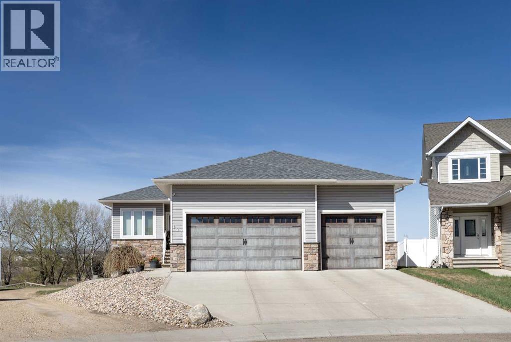 107 Morris Court, Blackfalds, Alberta  T4M 0B3 - Photo 1 - A2274374