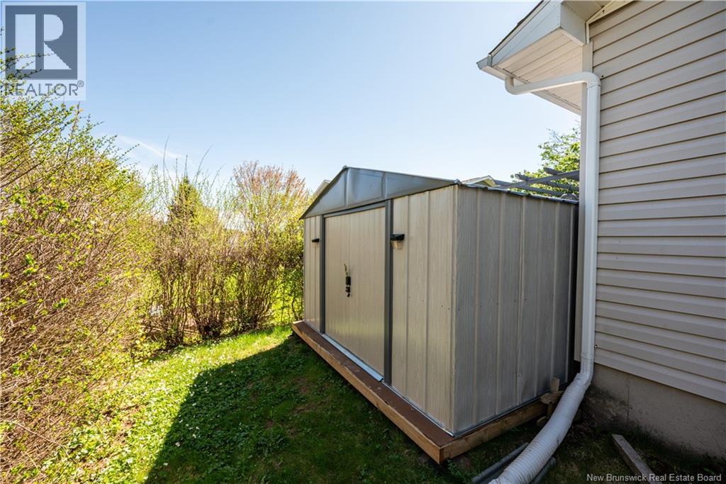 102 Briardale Drive, Moncton, New Brunswick  E1G 2B6 - Photo 6 - NB139794