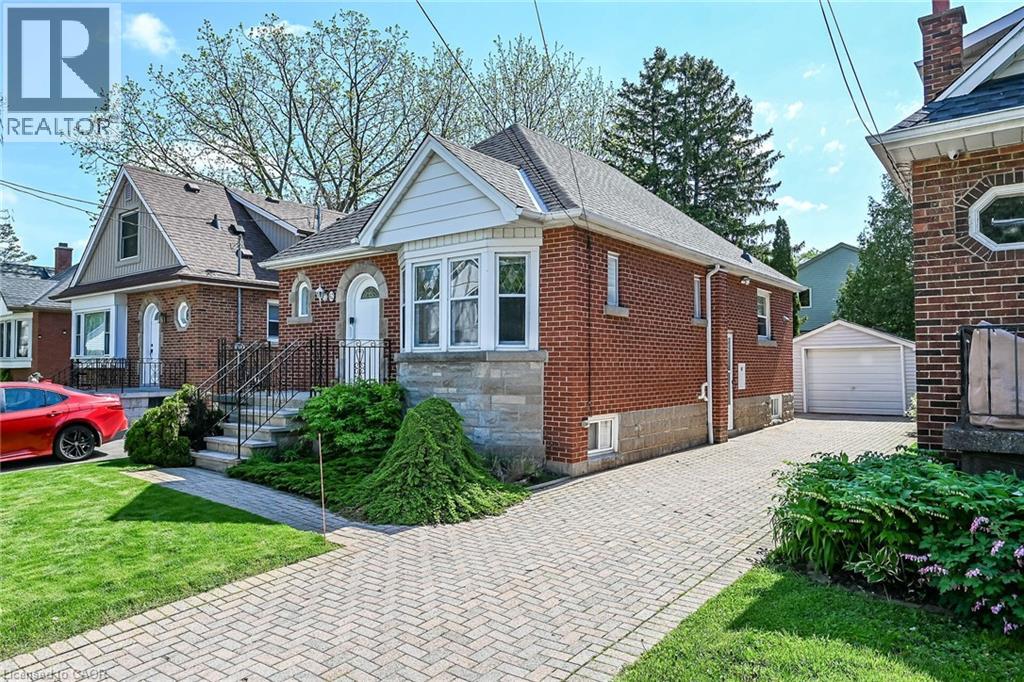 62 Uplands Avenue, Hamilton, Ontario  L8S 3X8 - Photo 2 - 40830450