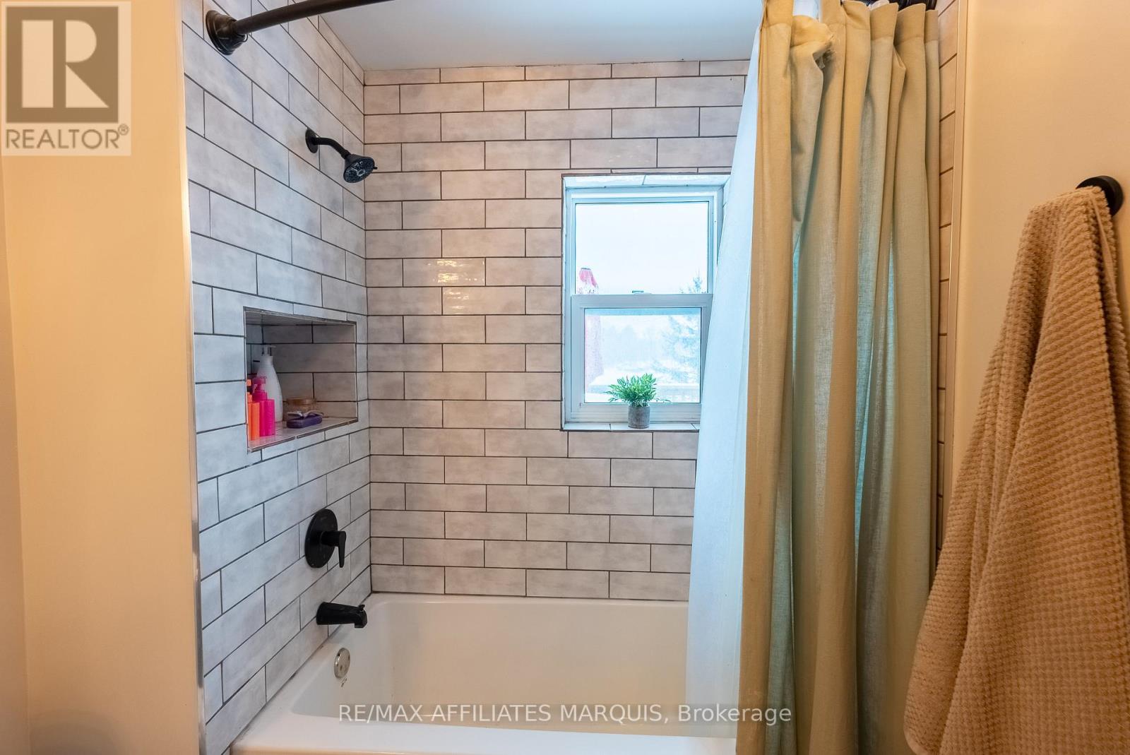 480 Porter Road, Rideau Lakes, Ontario  K0G 1X0 - Photo 13 - X12640214