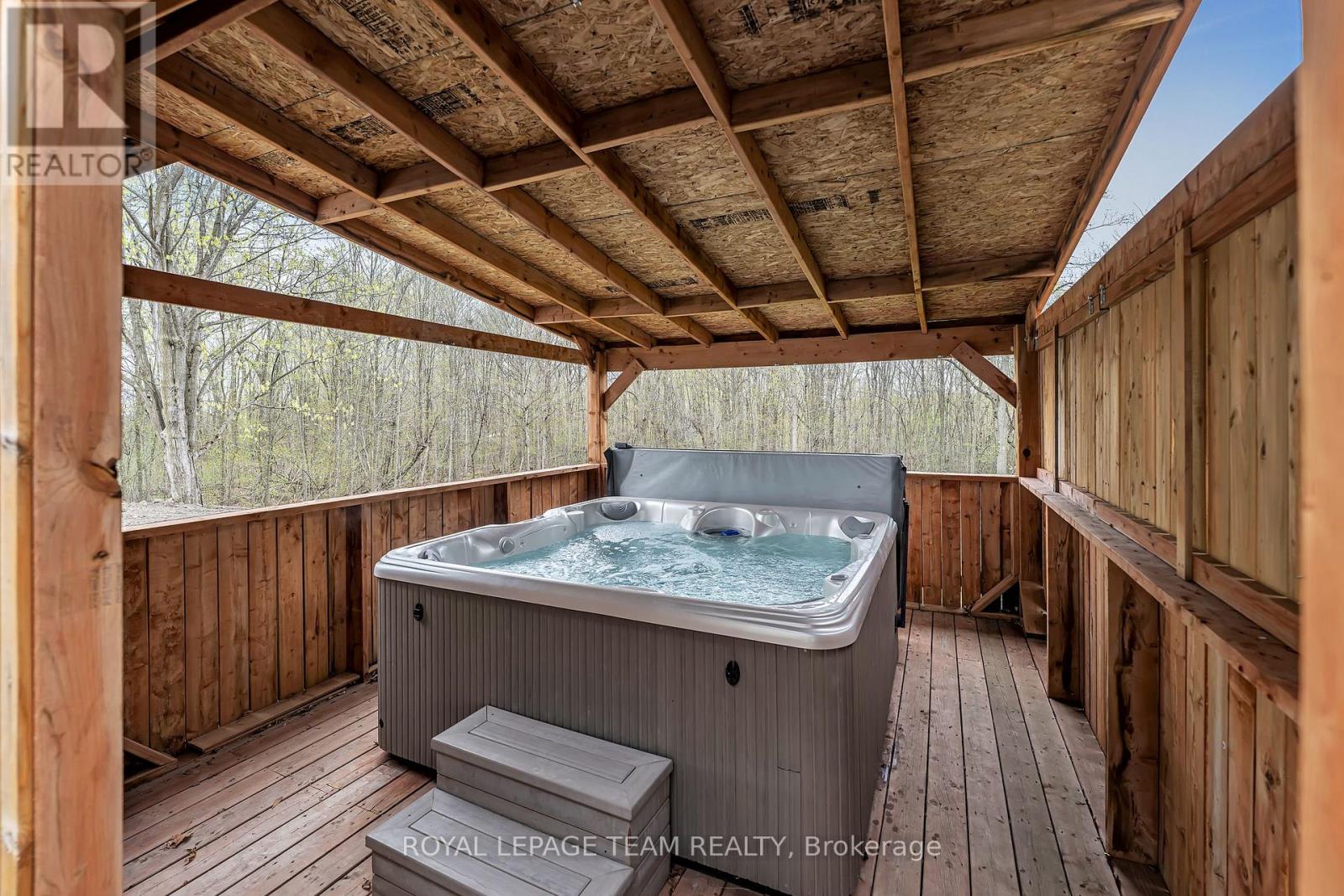 315 Felton Crescent, Russell, Ontario  K4R 1E5 - Photo 31 - X13099434