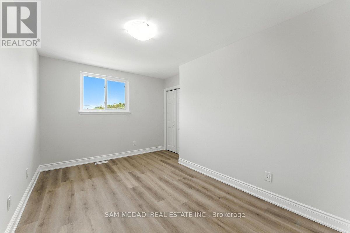 325 Banff Avenue, Oshawa, Ontario  L1J 1L7 - Photo 21 - E13146818