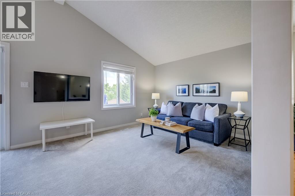 1161 Countrystone Drive, Kitchener, Ontario  N2N 3H4 - Photo 17 - 40831103