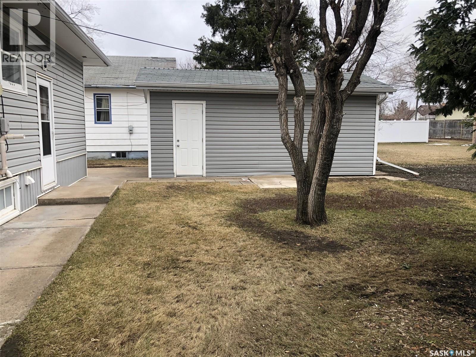 309 Fifth Avenue E, Canora, Saskatchewan  S0A 0L0 - Photo 14 - SK034784