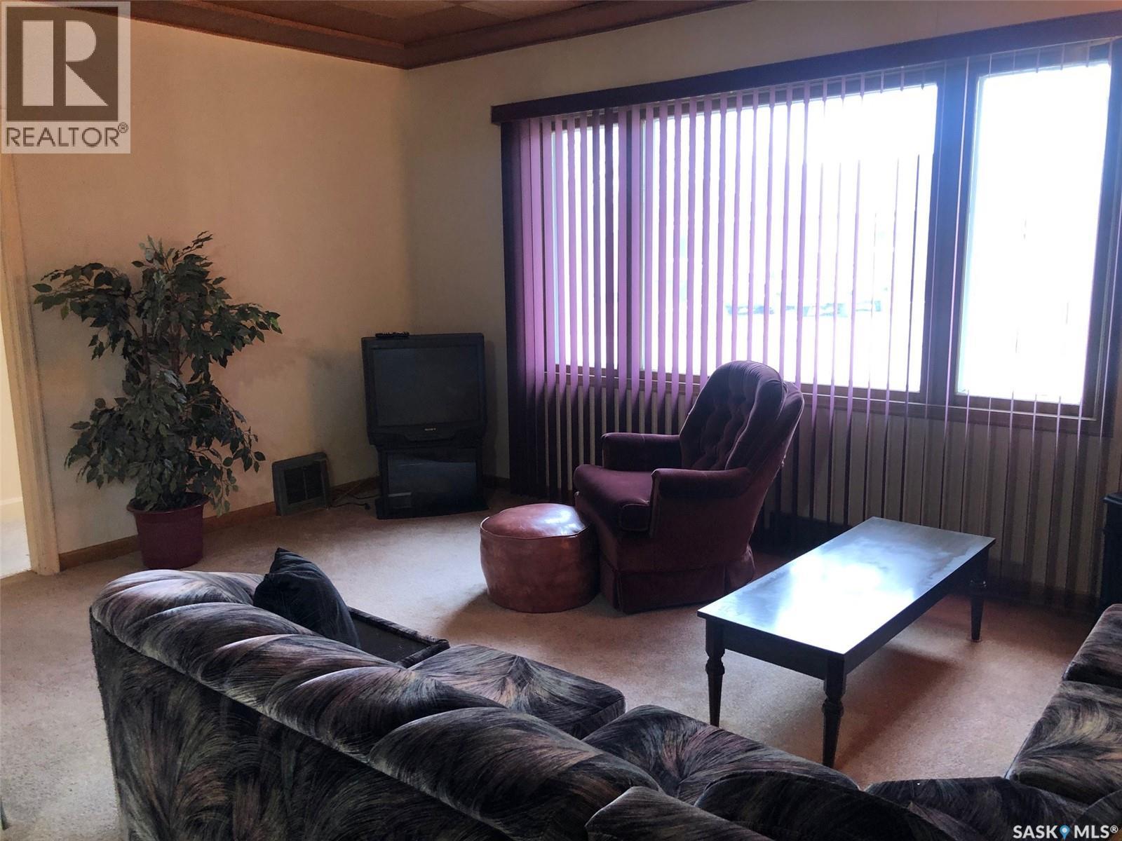 309 Fifth Avenue E, Canora, Saskatchewan  S0A 0L0 - Photo 29 - SK034784