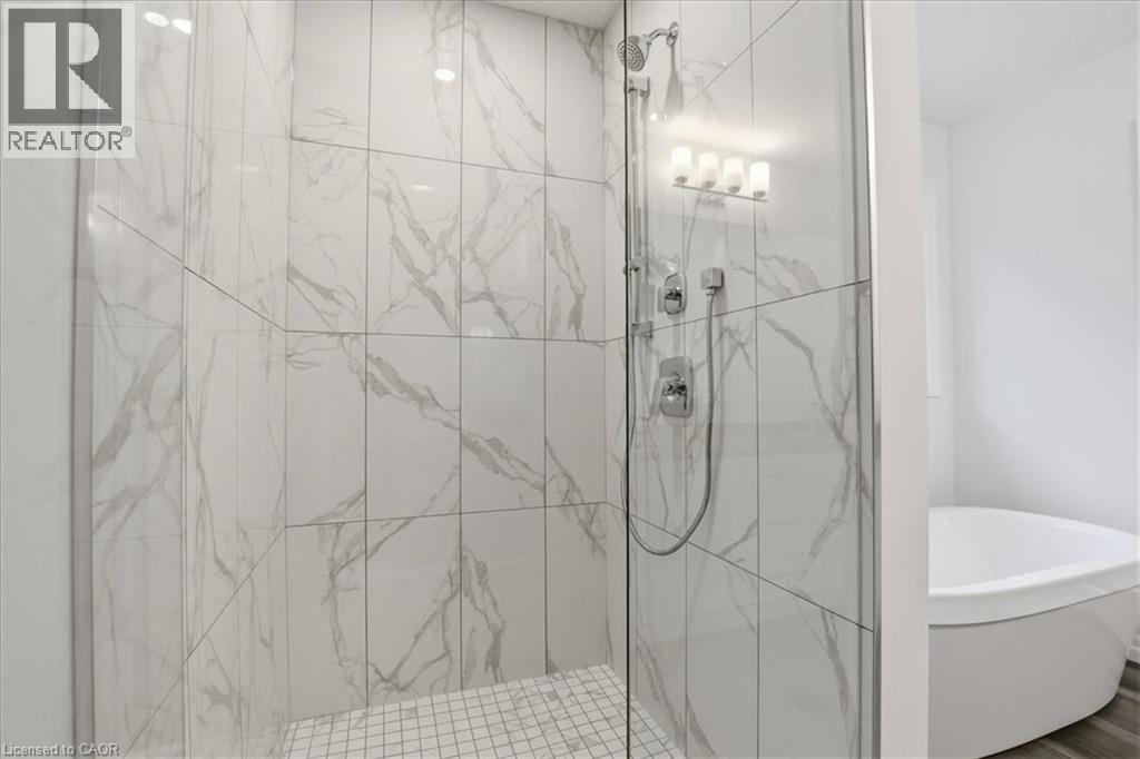 70 Quarry Park Drive, Kitchener, Ontario  N2B 3F7 - Photo 17 - 40825991