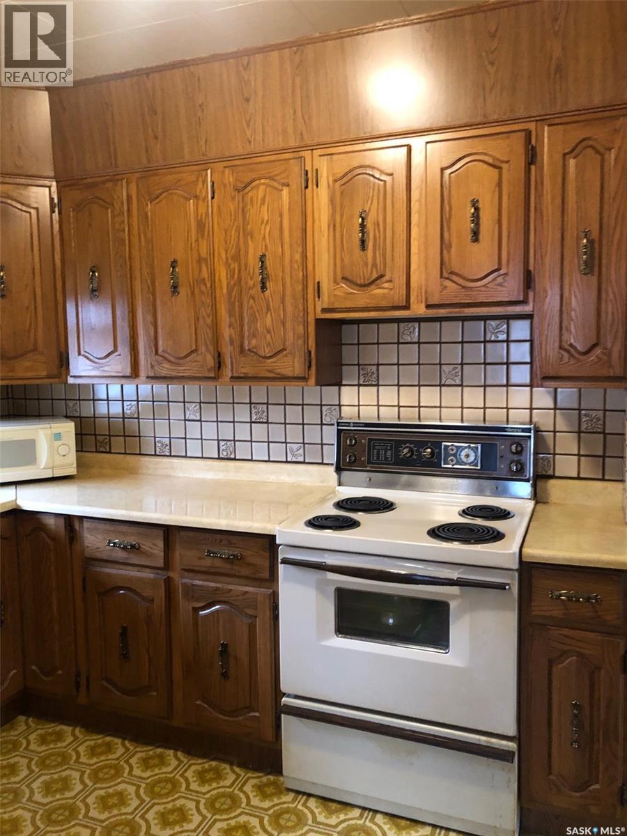 309 Fifth Avenue E, Canora, Saskatchewan  S0A 0L0 - Photo 19 - SK034784