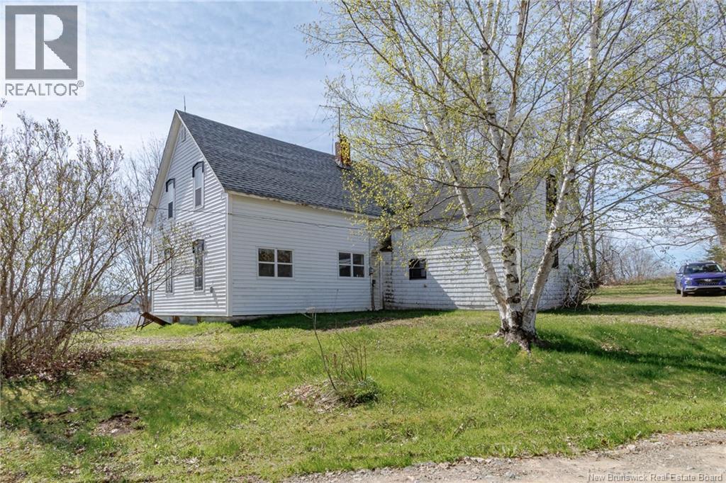 6480 Rte 102, Oak Point, New Brunswick  E5M 2G9 - Photo 28 - NB139126