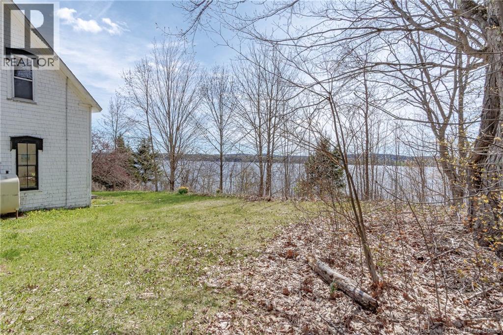 6480 Rte 102, Oak Point, New Brunswick  E5M 2G9 - Photo 5 - NB139126