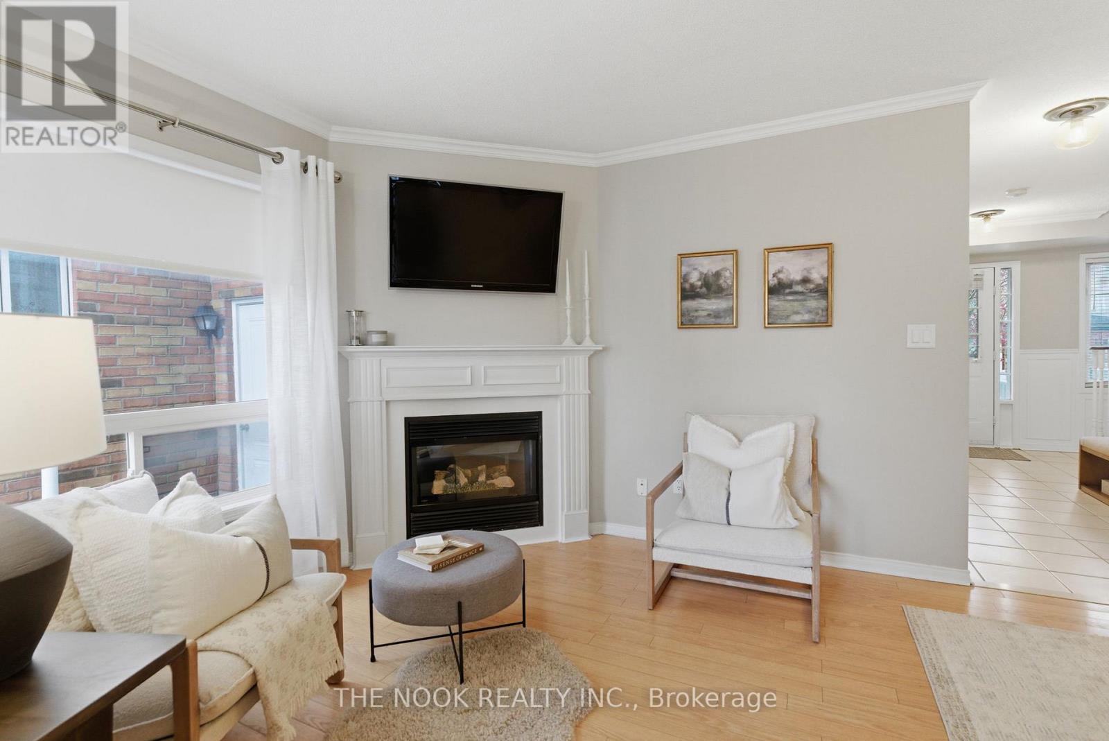 1651 Woodgate Trail, Oshawa, Ontario  L1G 8B5 - Photo 9 - E13147944