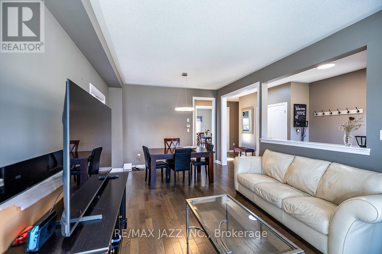 38 Pollock Avenue, Brock (Beaverton), Ontario  L0K 1A0 - Photo 8 - N13148066