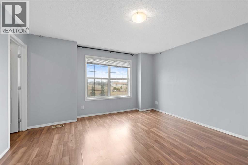 116 Saddlebrook Common NE, Calgary, Alberta  T3J 5M4 - Photo 17 - A2302339