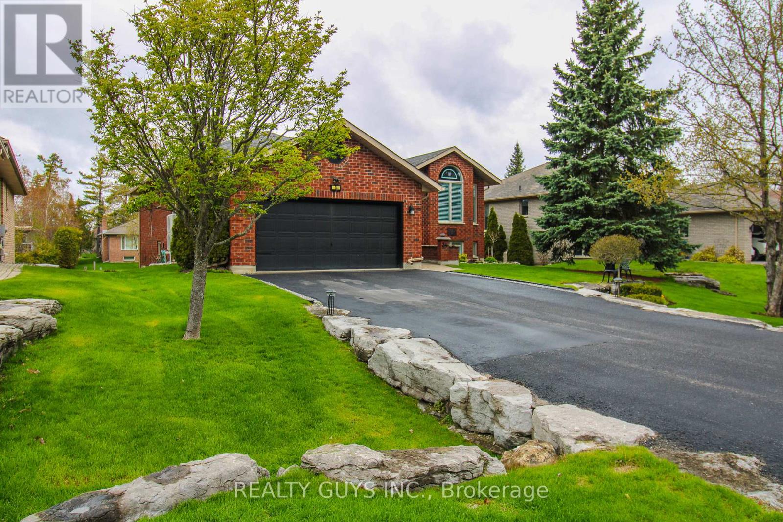 34 Olde Forest Lane, Kawartha Lakes, Ontario  K0M 1A0 - Photo 3 - X13147966