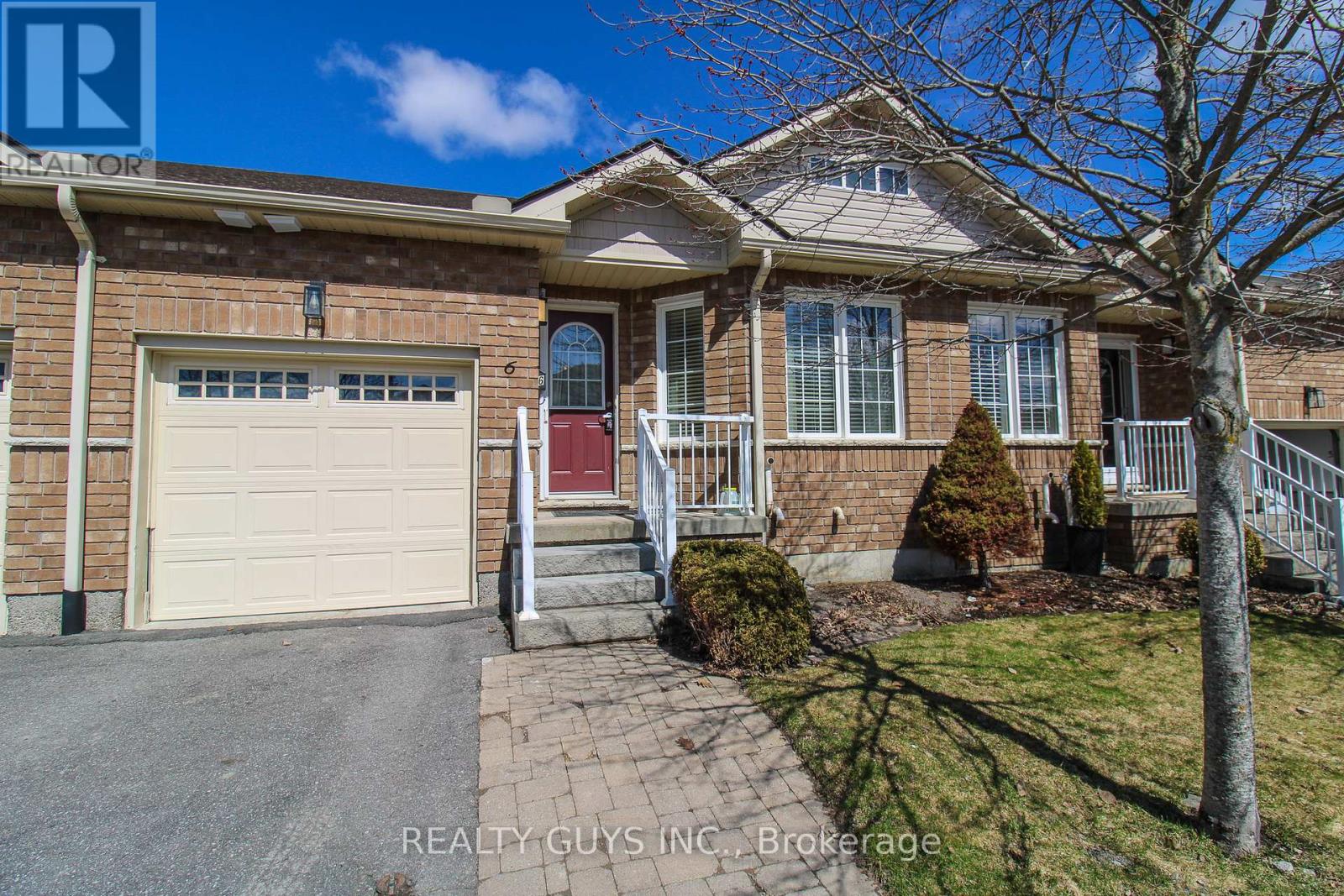 UNIT #6 - 909 WENTWORTH STREET, Peterborough, Ontario