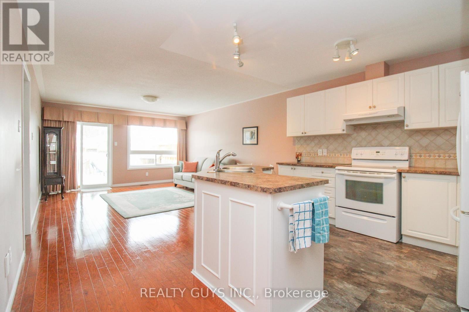 Unit #6 - 909 Wentworth Street, Peterborough, Ontario  K9J 8R7 - Photo 8 - X13147972