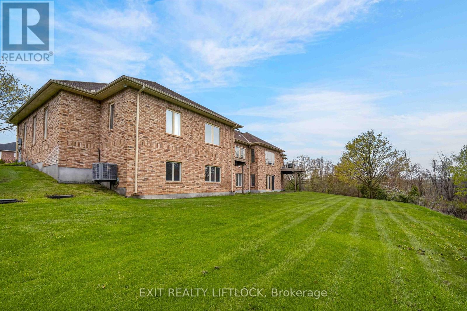 2045 Campbell Avenue, Cavan Monaghan, Ontario  K9J 0E5 - Photo 42 - X13148078