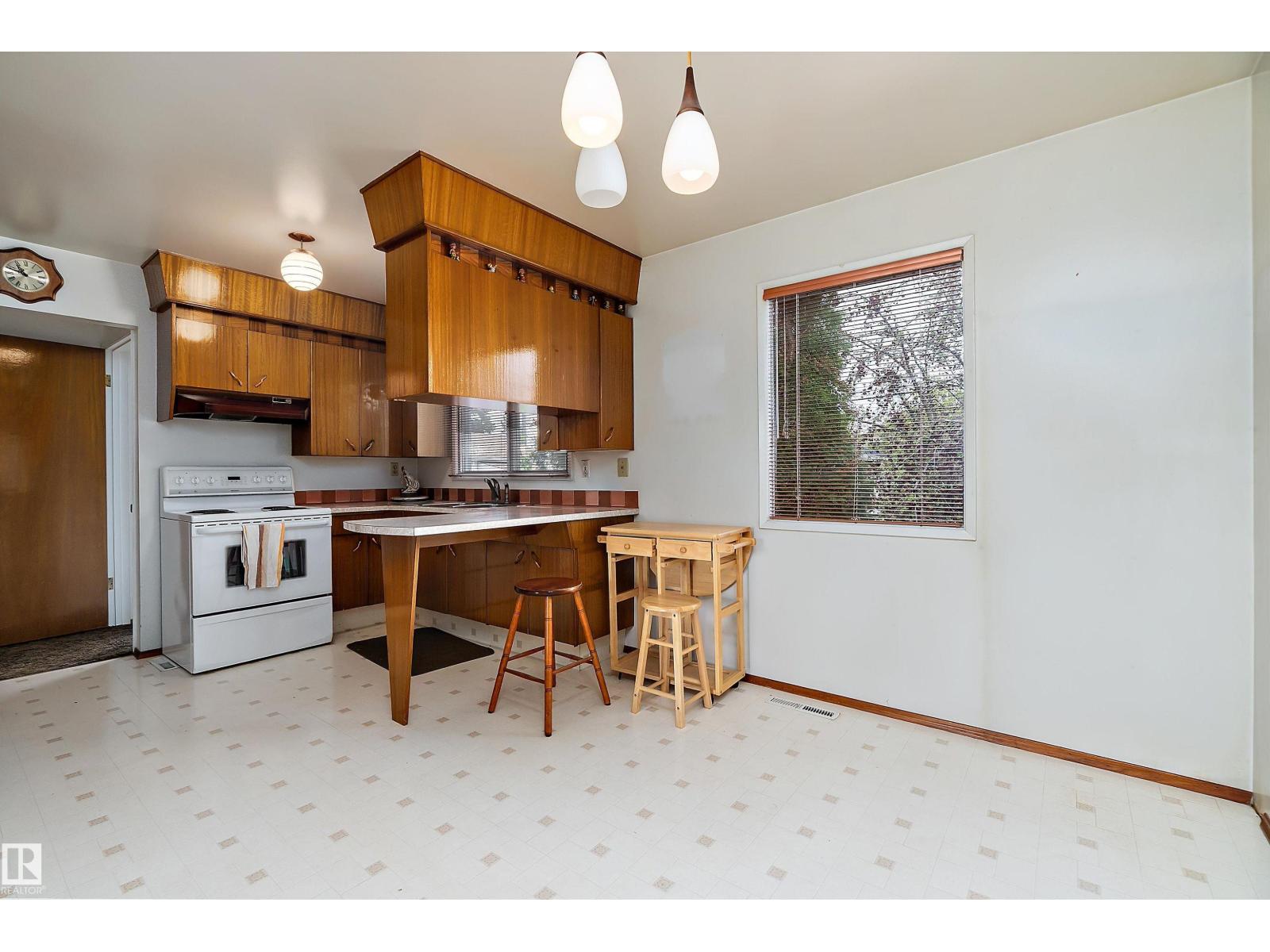 13812 63 St Nw, Edmonton, Alberta  T5A 1R3 - Photo 8 - E4488713