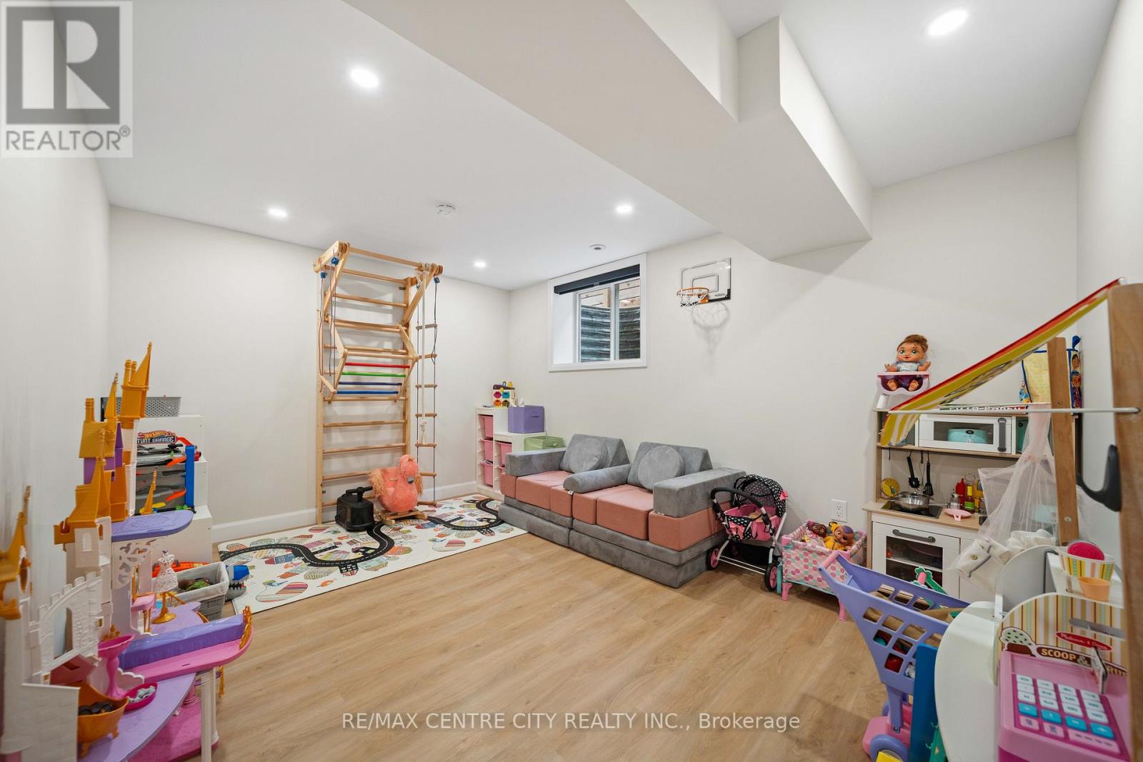76 Styles Drive N, St. Thomas, Ontario  N5R 0M3 - Photo 39 - X13147948