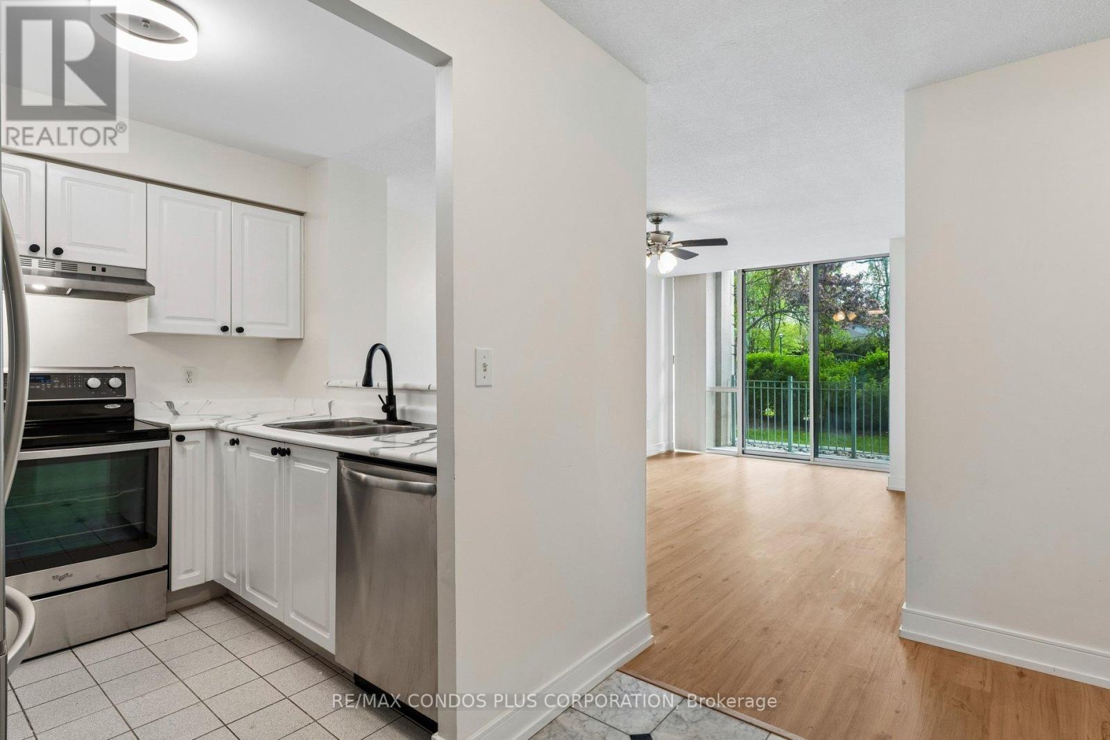107 - 28 Pemberton Avenue, Toronto, Ontario M2M 4K9 - Photo 2 - C13148052