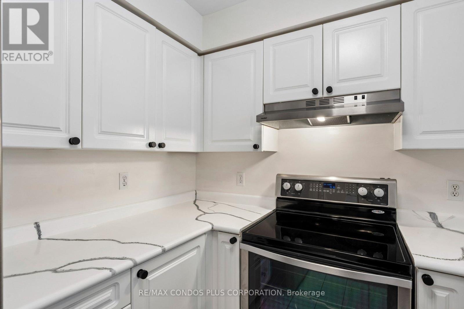107 - 28 Pemberton Avenue, Toronto, Ontario M2M 4K9 - Photo 9 - C13148052