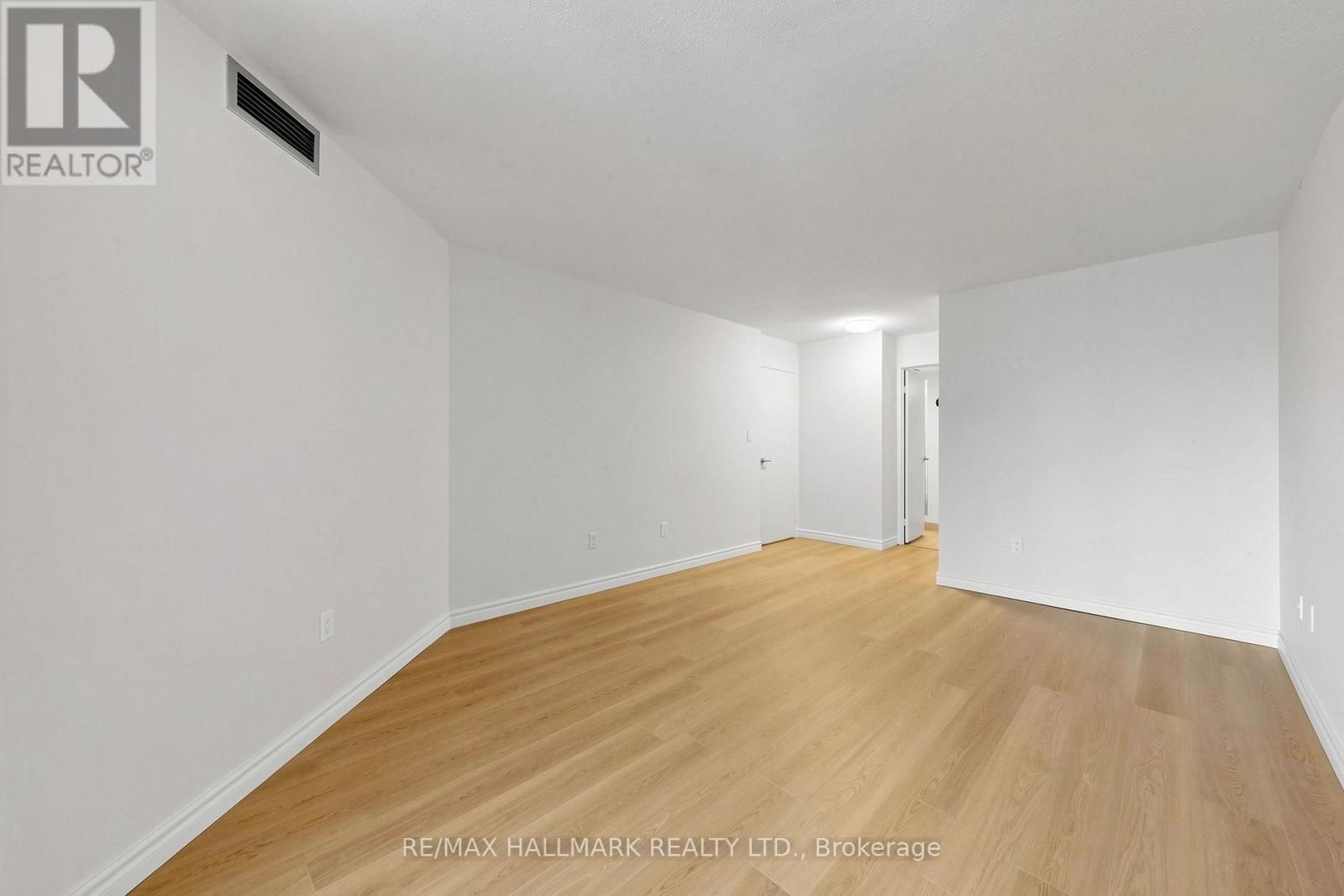 911 - 10 Kenneth Avenue, Toronto, Ontario  M2N 6K6 - Photo 16 - C13148088