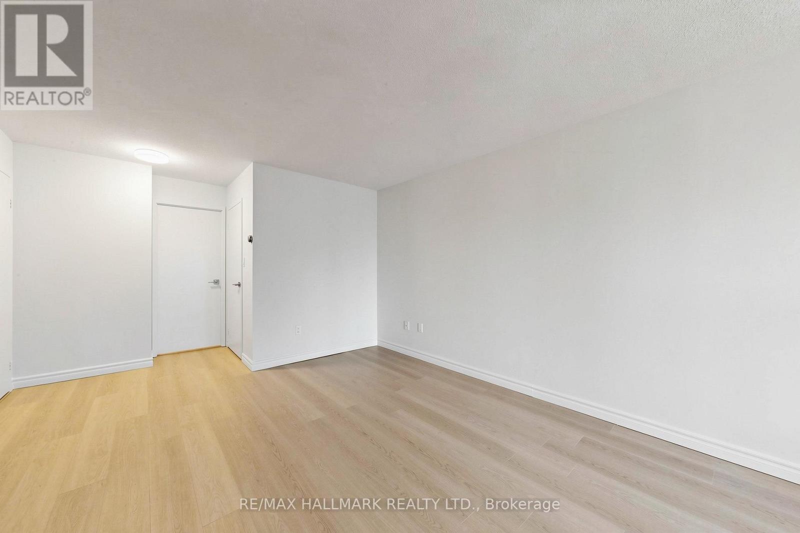 911 - 10 Kenneth Avenue, Toronto, Ontario  M2N 6K6 - Photo 17 - C13148088
