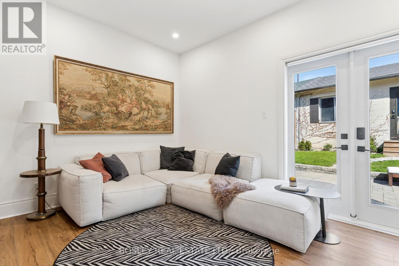 40 Halton Street, Toronto, Ontario  M6J 1R3 - Photo 19 - C13148100