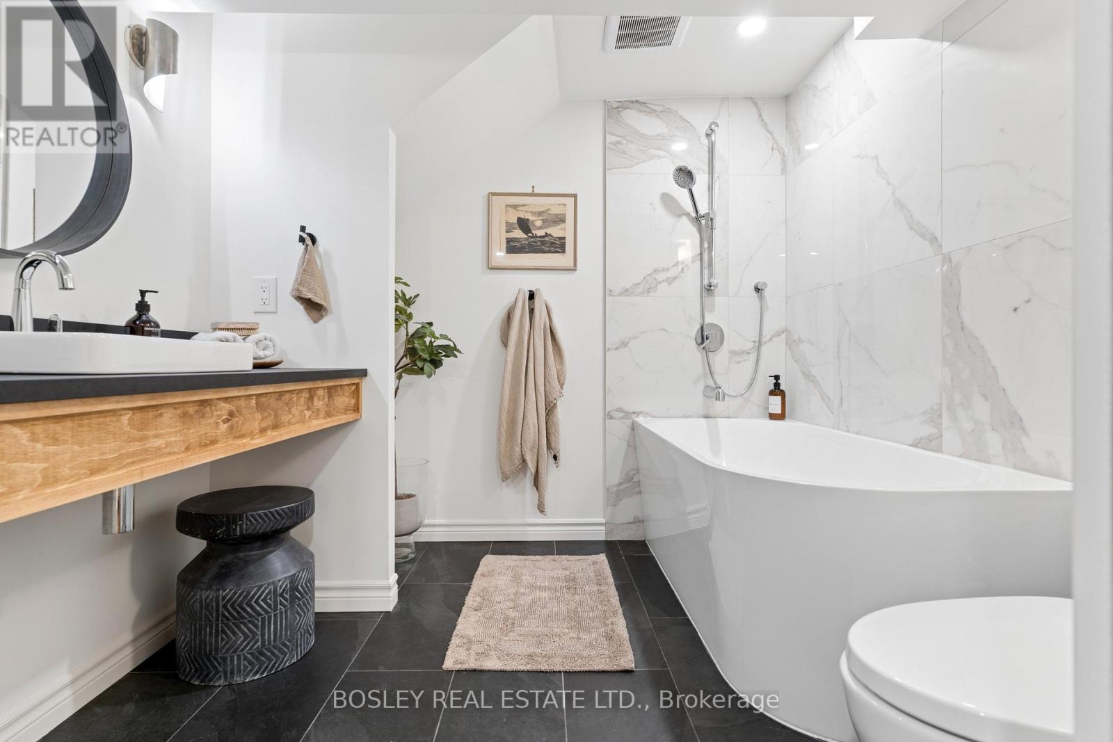 40 Halton Street, Toronto, Ontario  M6J 1R3 - Photo 44 - C13148100