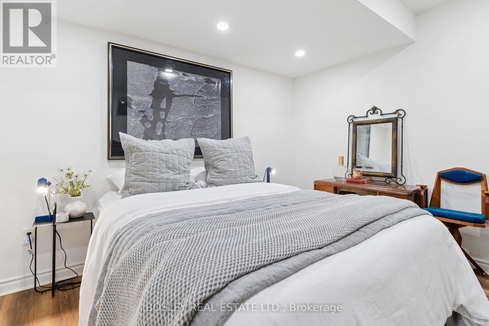 40 Halton Street, Toronto, Ontario  M6J 1R3 - Photo 45 - C13148100