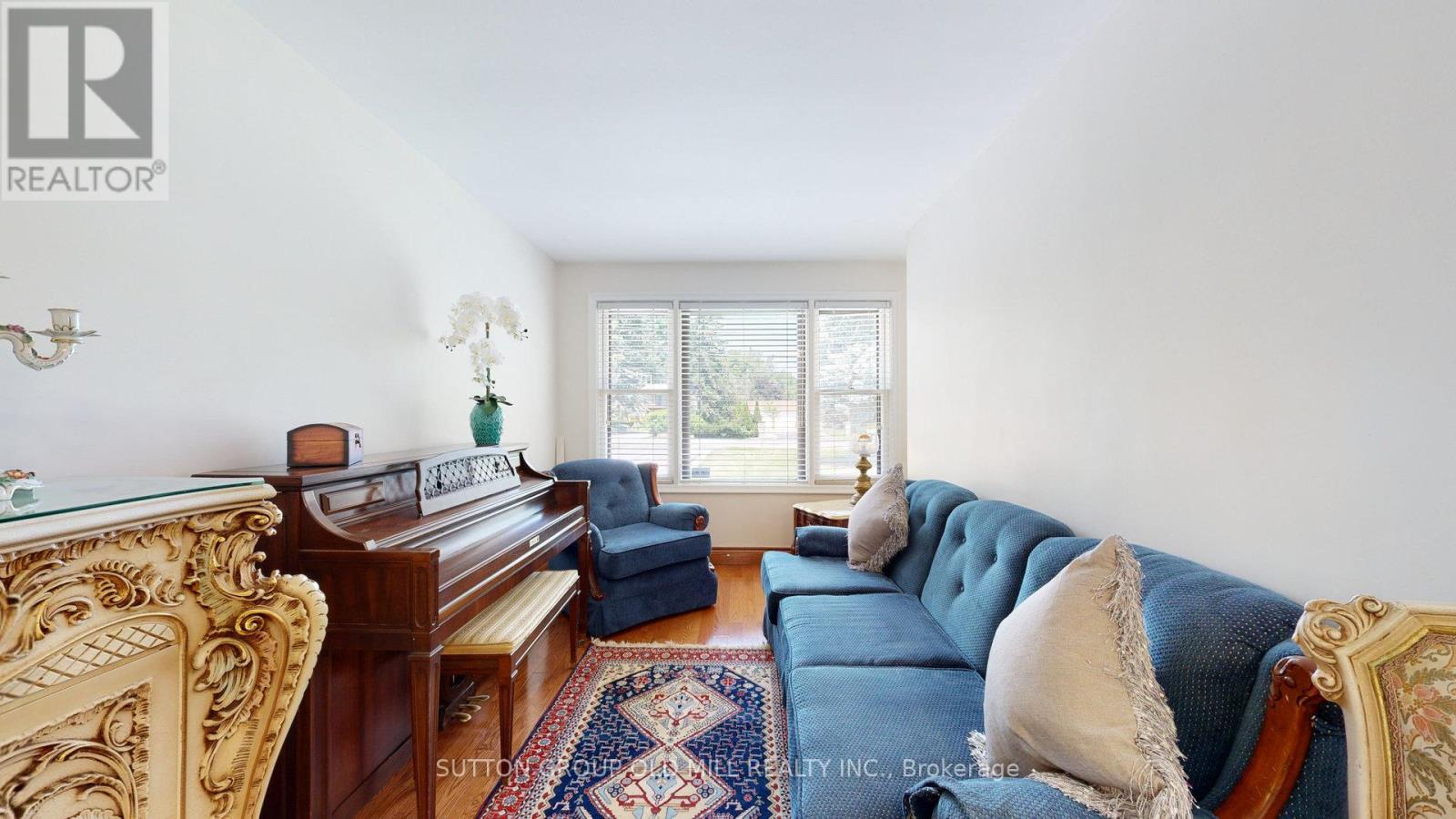 9 Westmount Park Road, Toronto, Ontario  M9P 1R4 - Photo 19 - W13147660