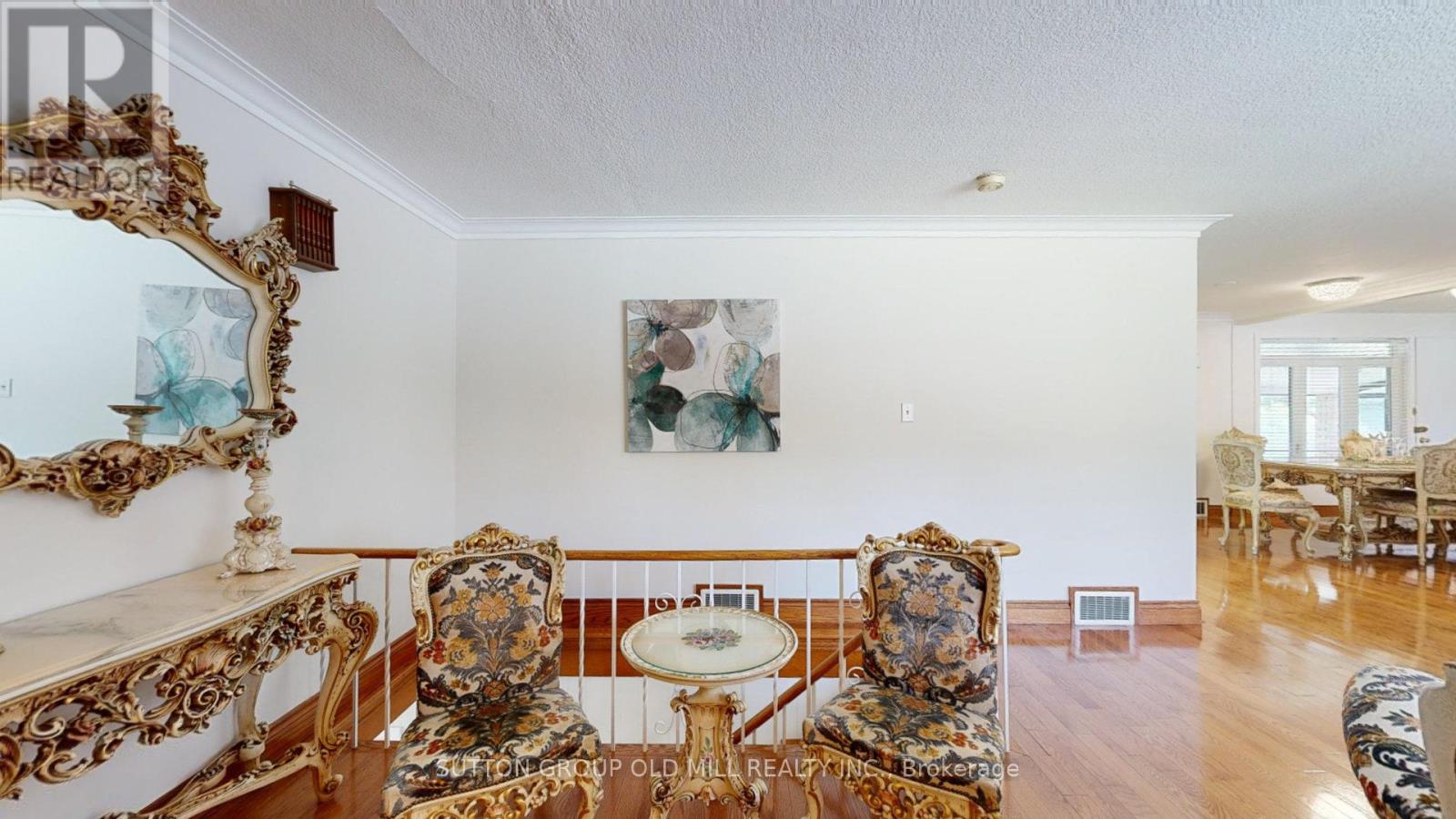 9 Westmount Park Road, Toronto, Ontario  M9P 1R4 - Photo 13 - W13147660