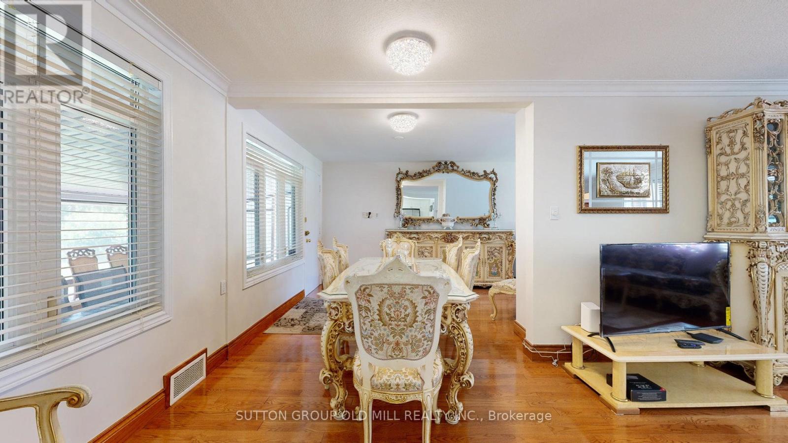 9 Westmount Park Road, Toronto, Ontario  M9P 1R4 - Photo 16 - W13147660