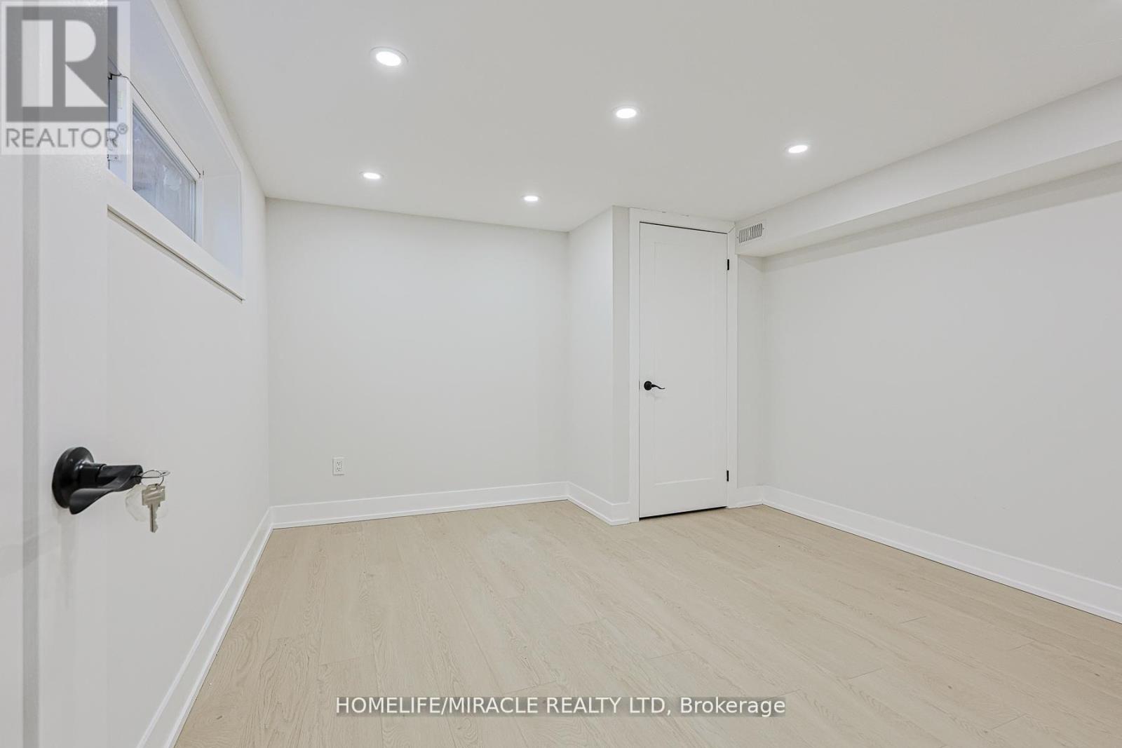 22 Arnprior Road, Toronto, Ontario M1K 5A6 - Photo 28 - E13147934