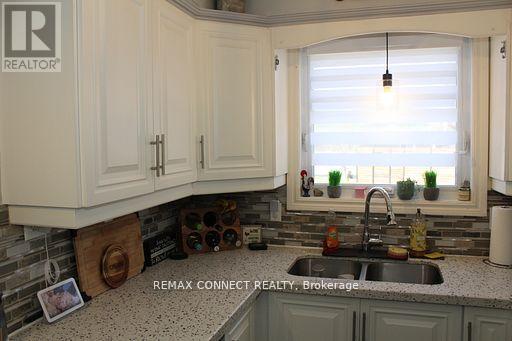 376 Dwight Avenue, Oshawa, Ontario  L1J 1K9 - Photo 8 - E13147992